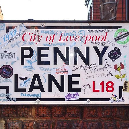 Modern & Stylish Home At The Corner Of Famous Penny Lane In Liverpool Exteriér fotografie