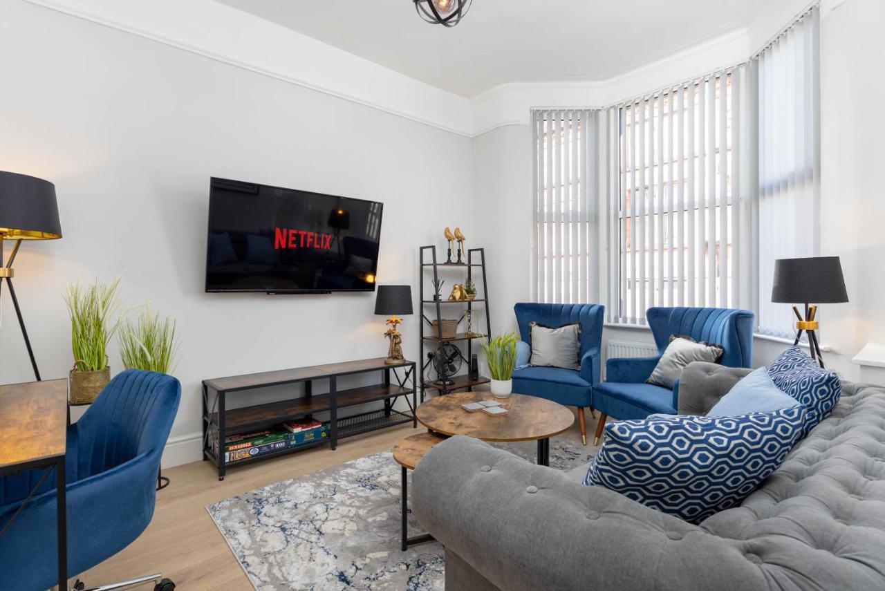 Modern & Stylish Home At The Corner Of Famous Penny Lane In Liverpool Exteriér fotografie