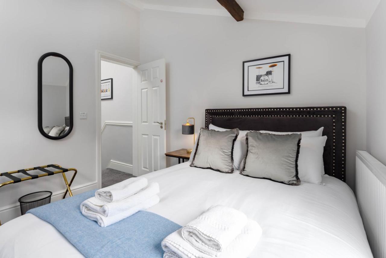 Modern & Stylish Home At The Corner Of Famous Penny Lane In Liverpool Exteriér fotografie
